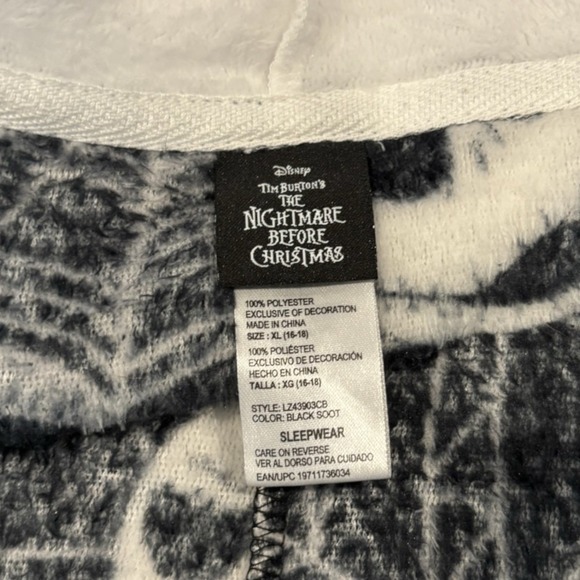 Disney Nightmare Before Christmas Jack Skellington Hooded Pajamas‎ Size XL - Picture 4 of 6